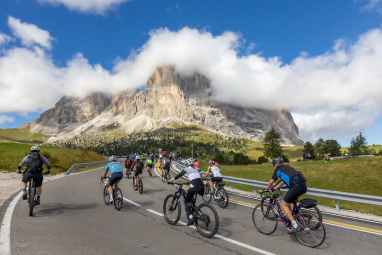 Das Passstraßen-Fest für Radfahrer