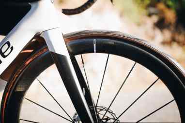 Mavic präsentiert neues Cosmic Ultimate 45 Disc