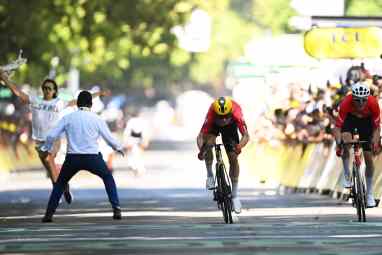 Die besten Szenen der 11. Etappe der Tour de France 2025