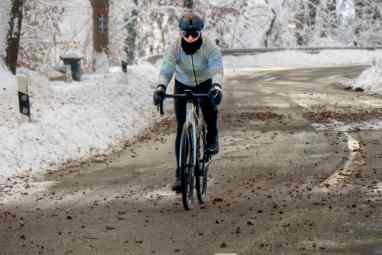 19 praktische Teile, um nicht mehr zu frieren auf der Wintertour