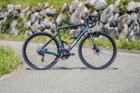 Sieht man, dass im Rose Reveal Plus ein Motor drin ist?