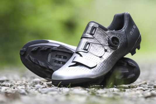 Der Shimano RX801 Gravel-Schuh im Test