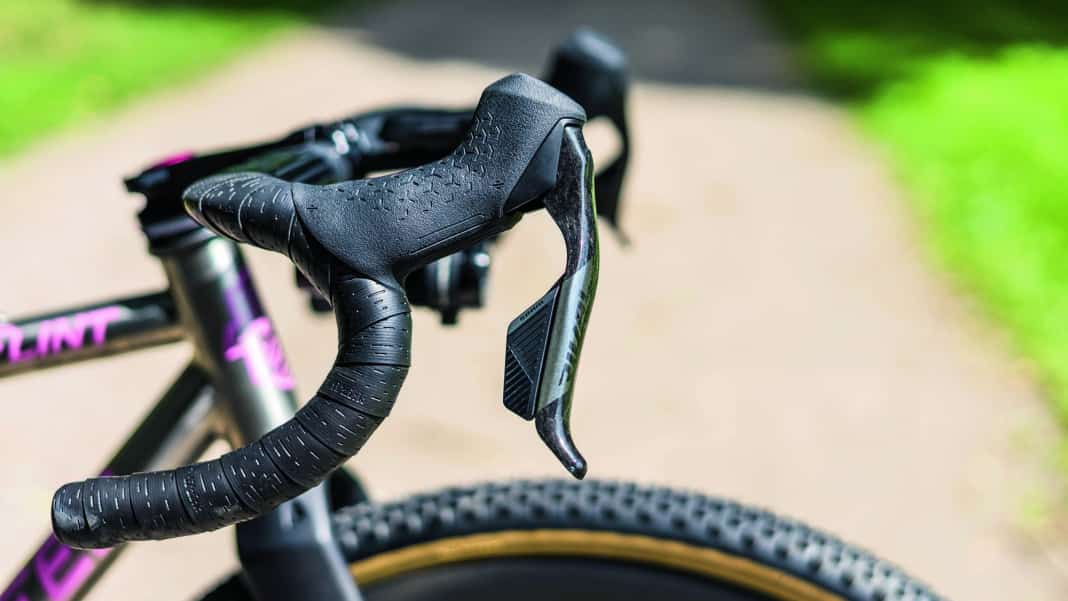 GPS-Computer, Helm, Lenkerband, Smartwatch & Schuh im Test