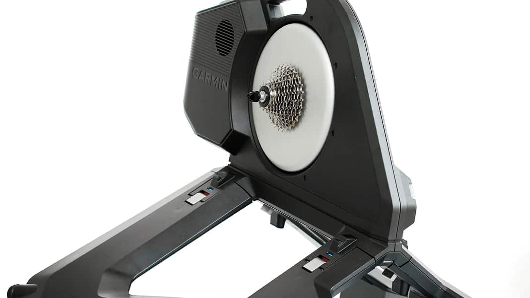 Realistisch Radfahren mit dem Garmin Tacx Neo 3M