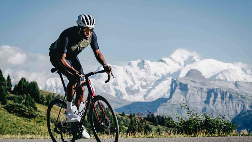 Specialized positioniert Leichtbau-Rennrad Aethos neu