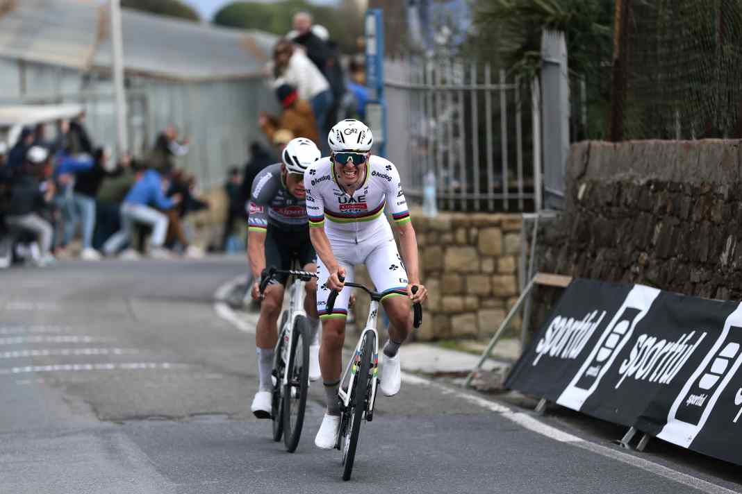 Presse feiert episches Rennen - Pogačar verzweifelt an van der Poel