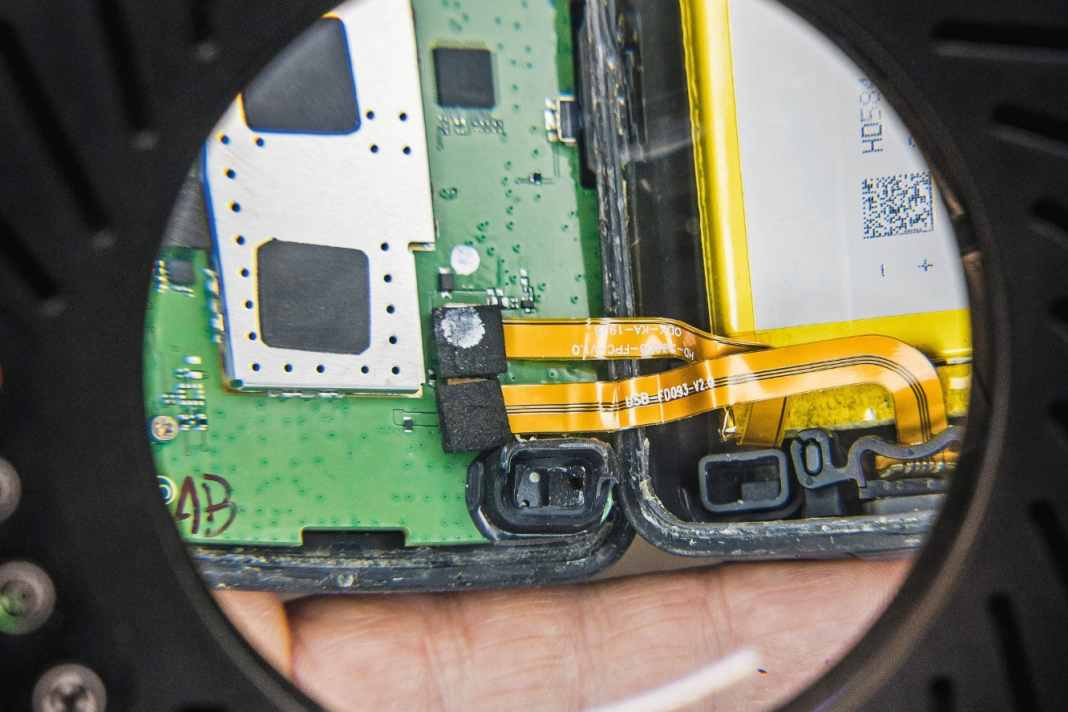 Bike-Navi selbst reparieren - weniger einfach, aber machbar
