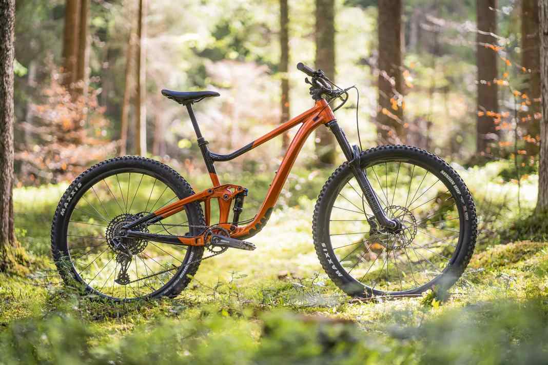 Giant Trance X 2 - Test All Mountain Bikes 2022