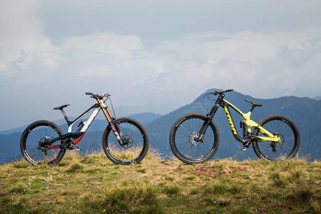 YT Tues CF Pro Race gegen Kona Operator CR