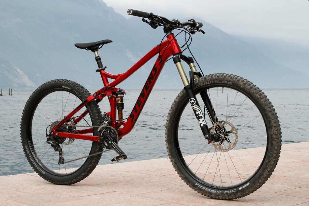 Neue Mountainbikes im Plus-Format & Kinder-MTB