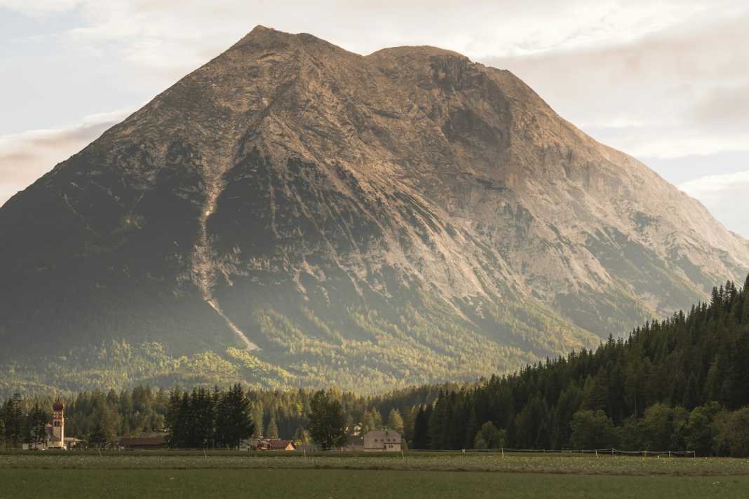 Wanderer schlägt Mountainbiker - Ärger am Berg