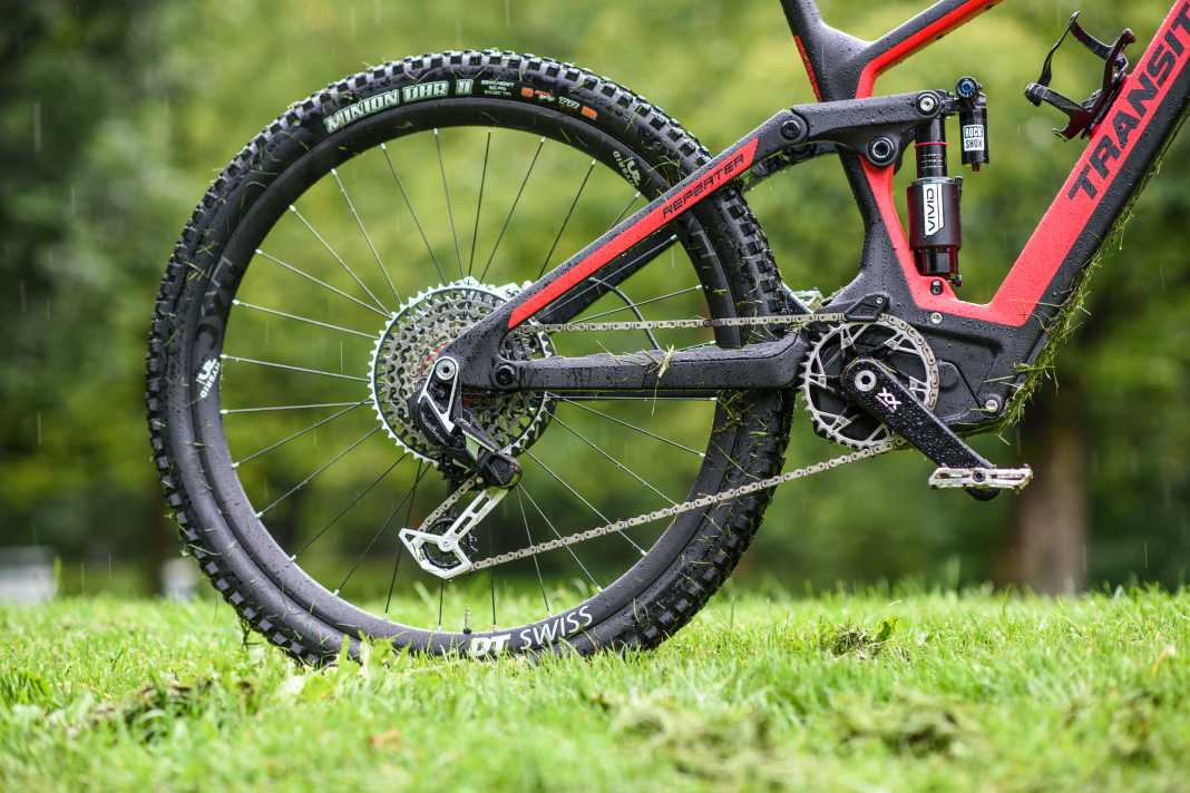 Kult-Marke zeigt E-Bike mit Sram Eagle Powertrain
