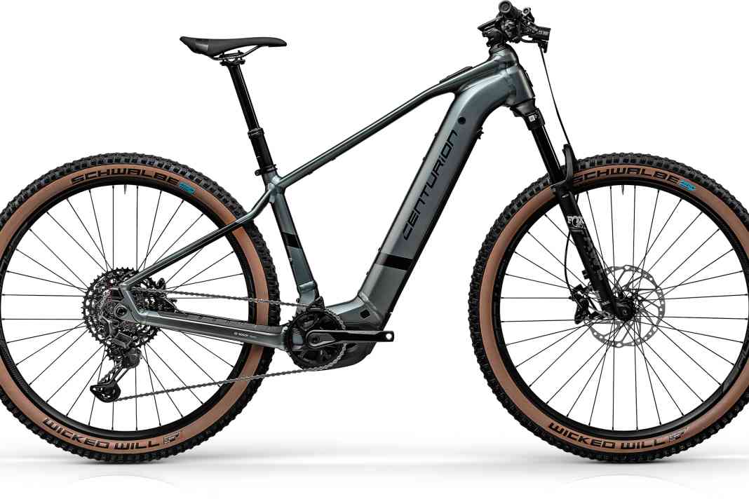 Modernes E-Hardtail für Alltag und Trail