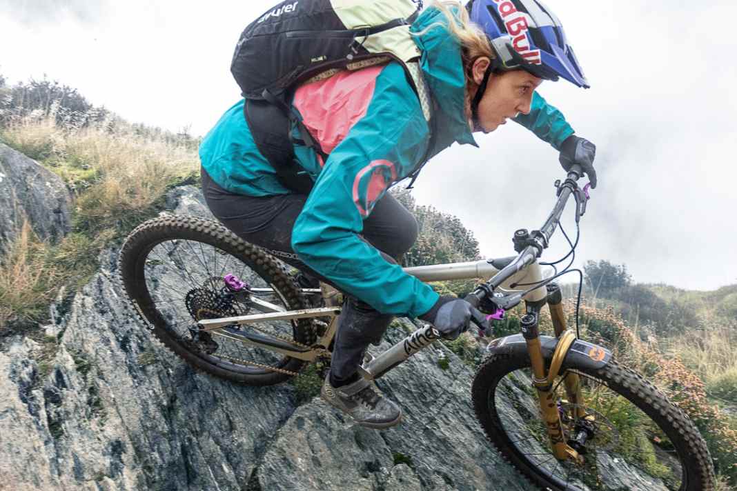 Sitzt, wackelt nicht & hat trotzdem Luft - der neue Deuter Hiline