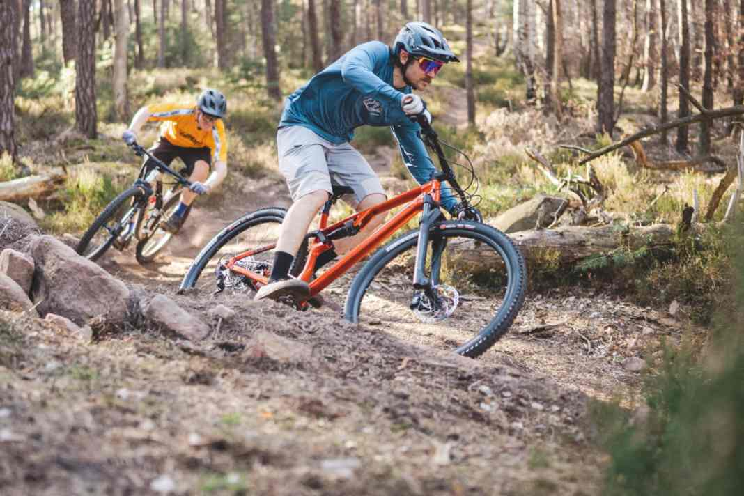 Lux Trail tritt an gegen Cube AMS One11