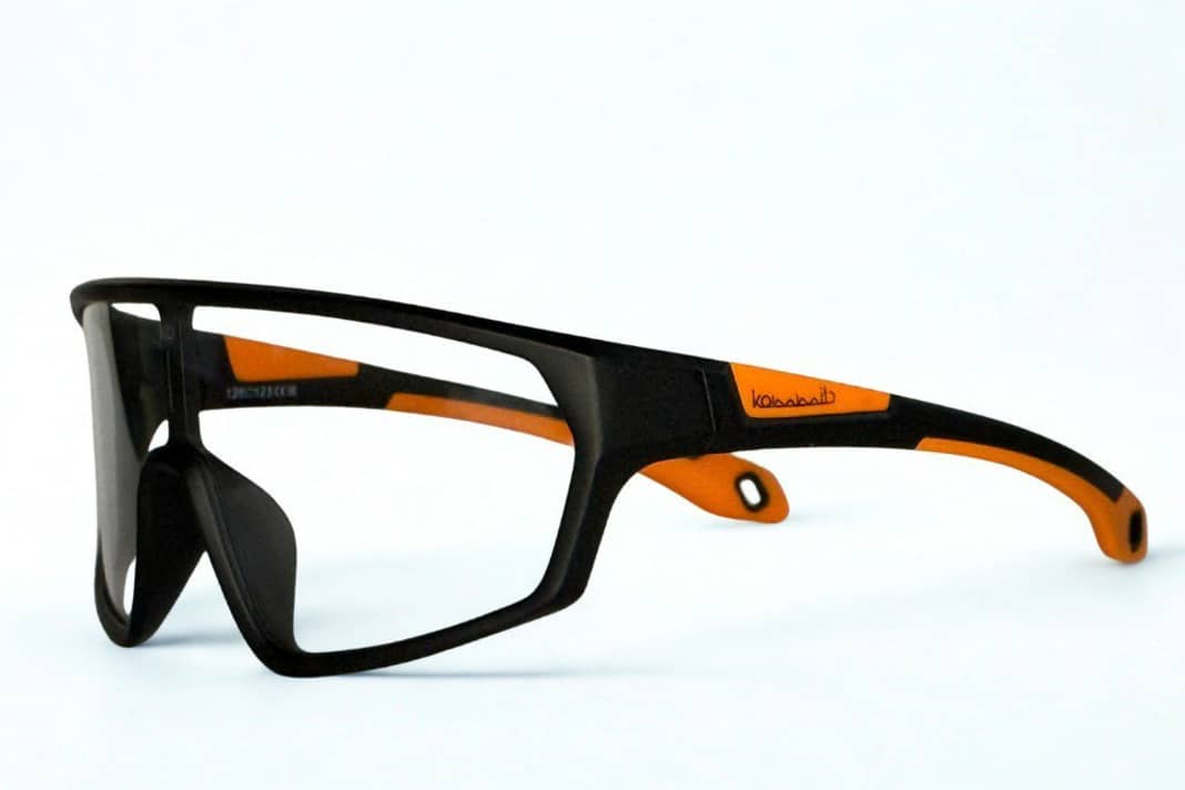 Kommit T-Vision - die Klarsichtbrille für junge Biker