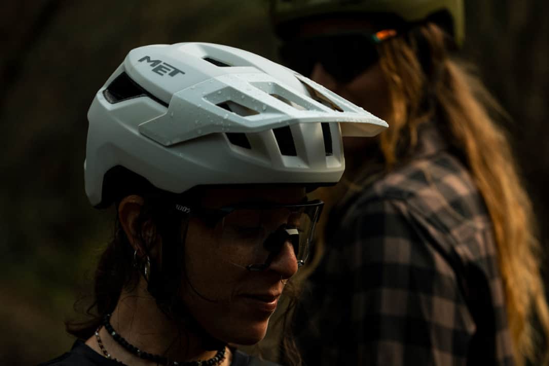 Günstiger Mountainbike-Helm mit MIPS-Option