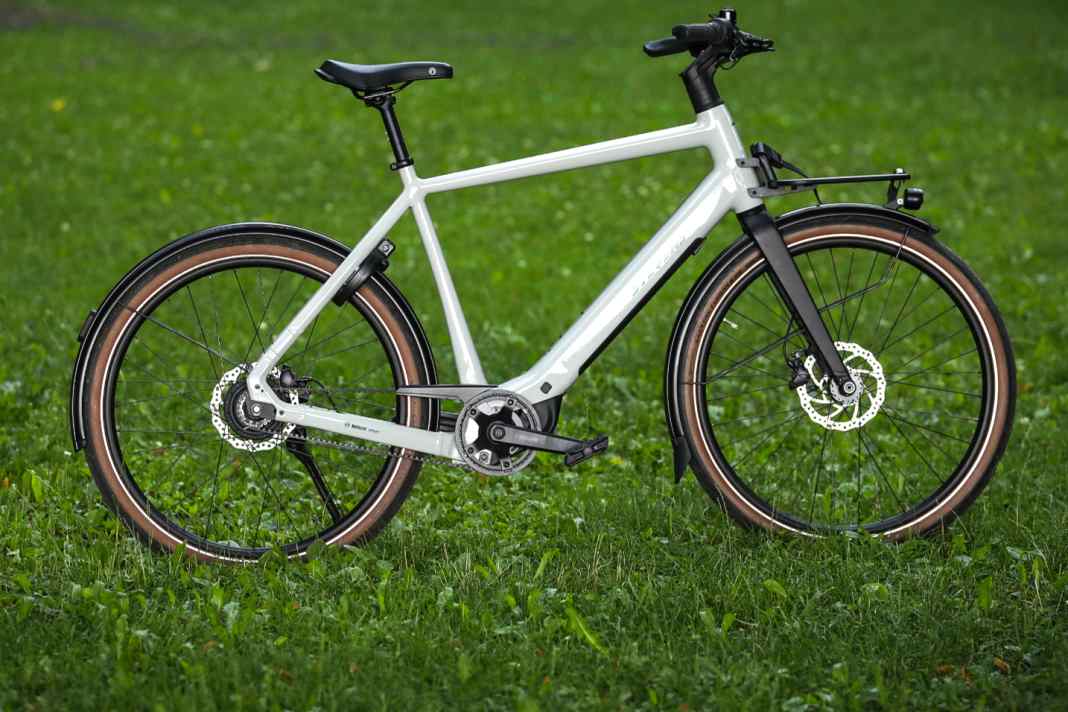 Urban-E-Bike mit Riemenantrieb und Getriebeschaltung