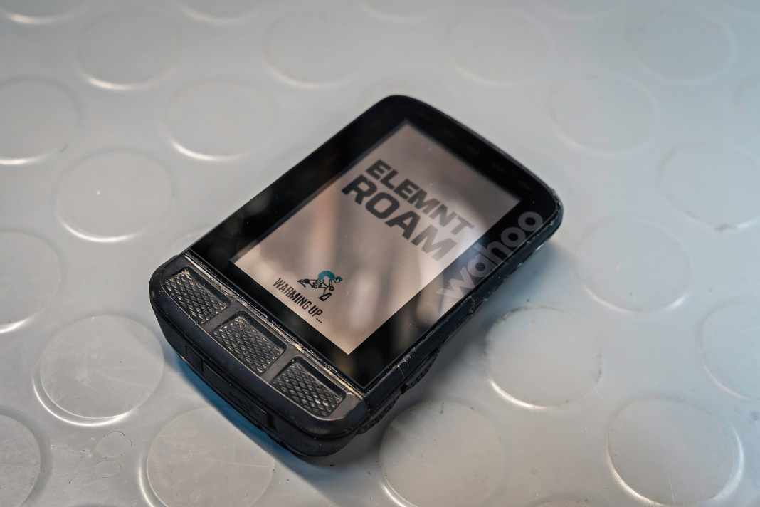 Selbstversuch: Wahoo GPS selbst reparieren - nicht ganz einfach