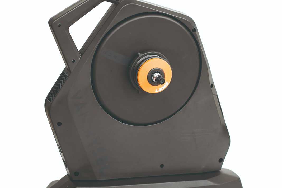 Van Rysel Interactive Trainer RCR im Test