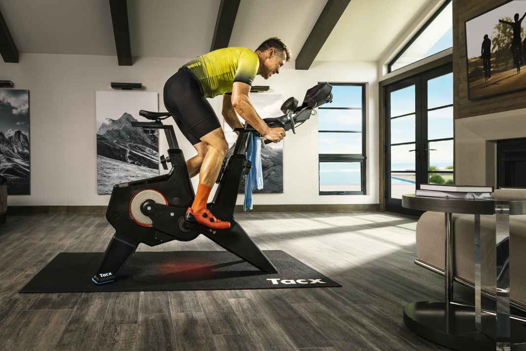 Neues Tacx Neo Bike Plus vorgestellt