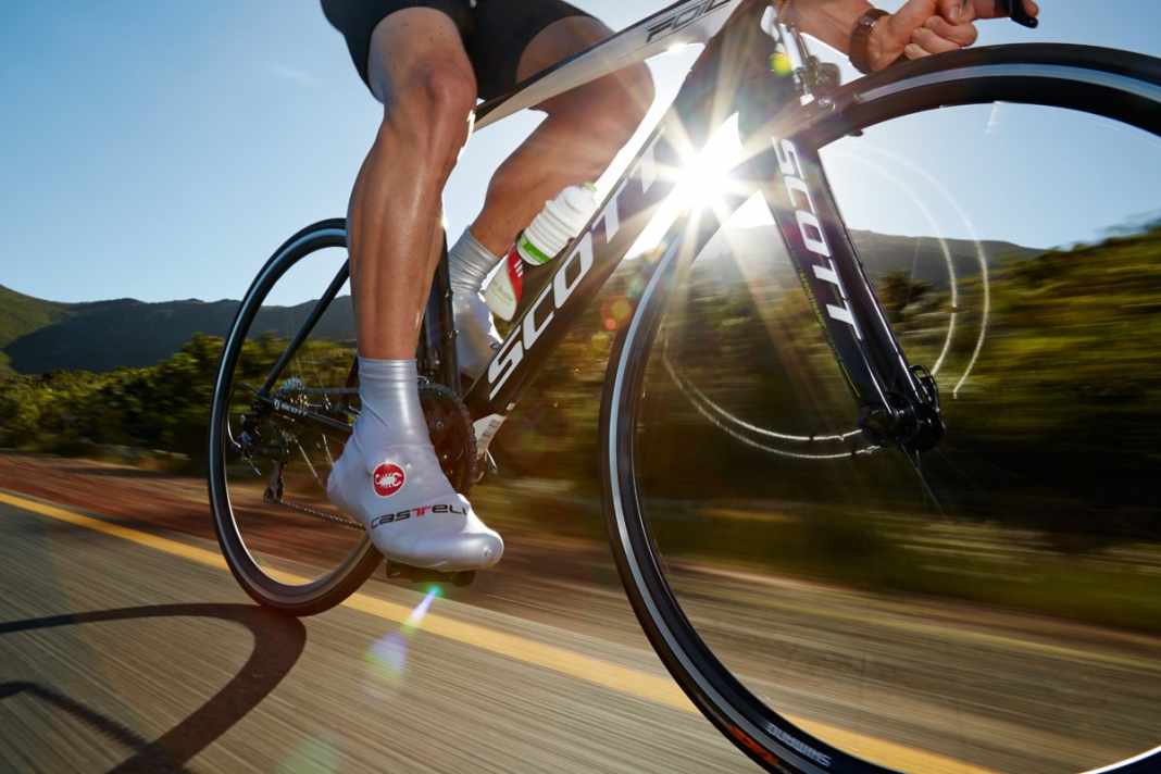 Leichte Überschuhe im Test