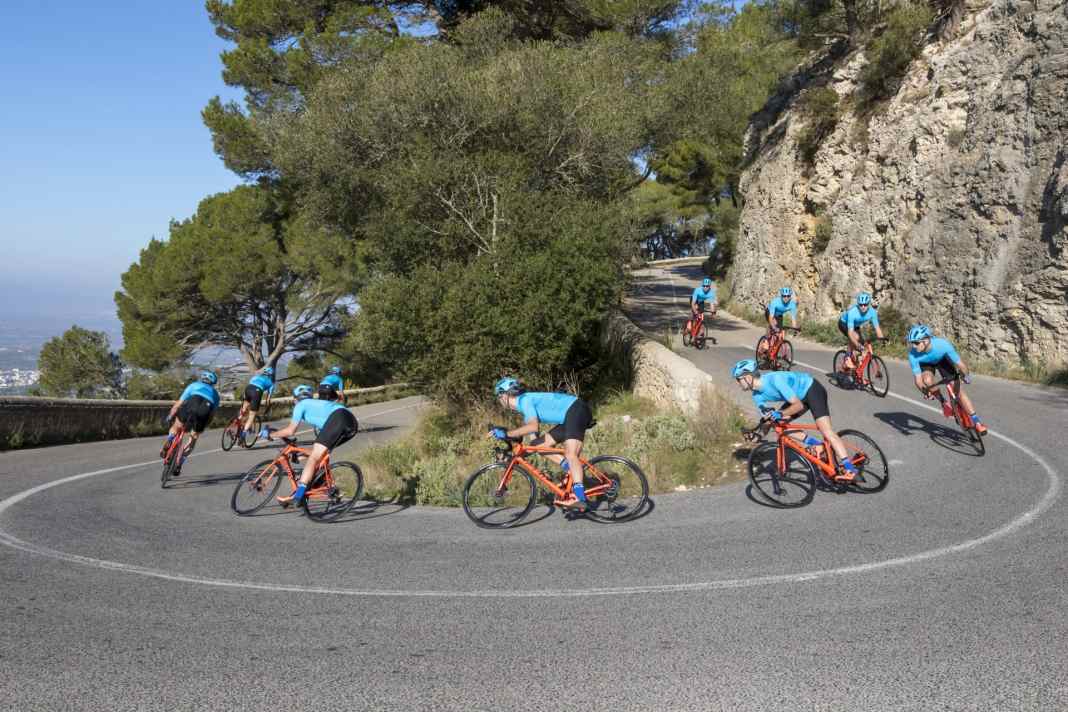 Die richtige Kurventechnik auf dem Rennrad