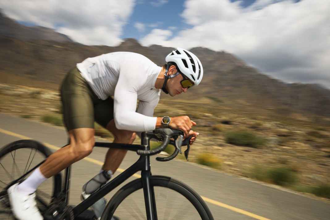 Smartwatch mit virtuellem Powermeter für Radfahrer