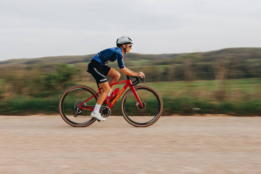 Specialized zeigt neues Diverge aus Alu und Carbon