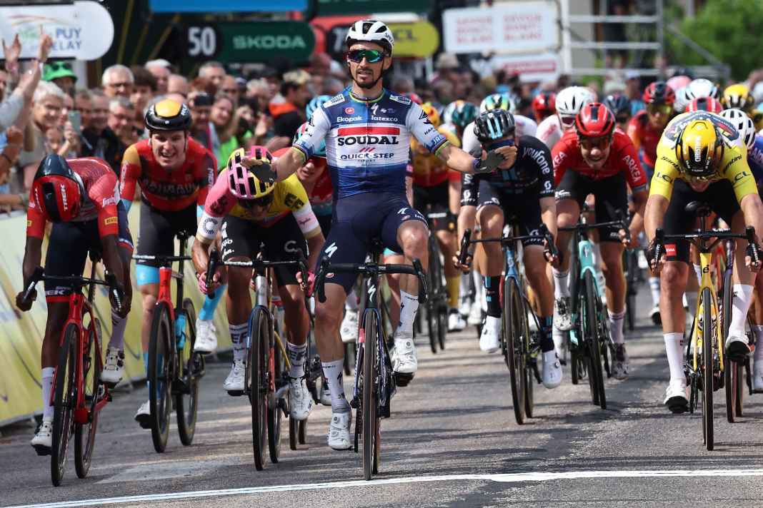 Alaphilippe gewinnt zweite Etappe