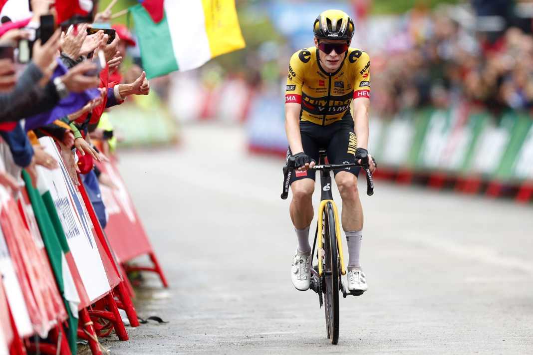 Spanien-Rundfahrt - Vingegaard gewinnt 16. Etappe - Sorge um Van Hooydonck