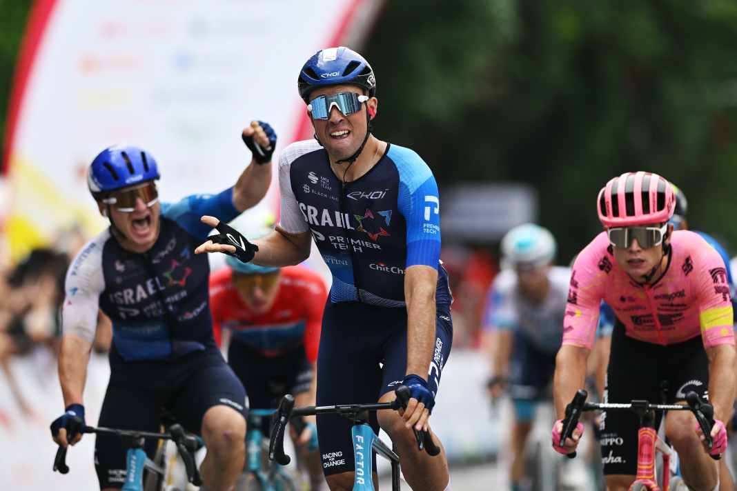 Nach Massensturz und Rennunterbrechung: Vernon fängt Molano noch ab