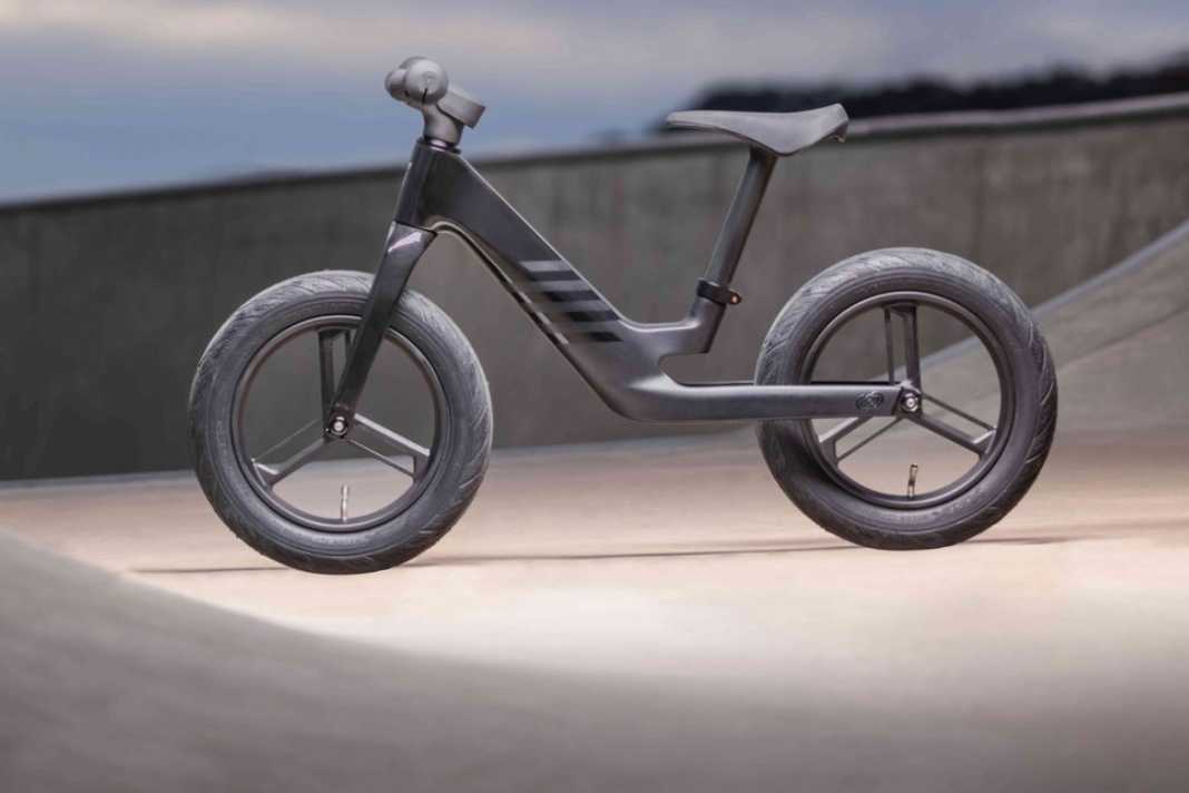 Kinder-Laufrad aus recyceltem Carbon