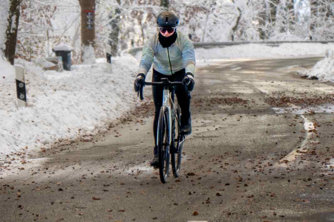 19 praktische Teile, um nicht mehr zu frieren auf der Wintertour