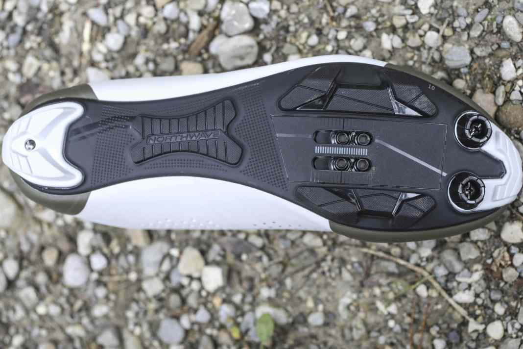Komfortabler Schotter-Schuh im Test