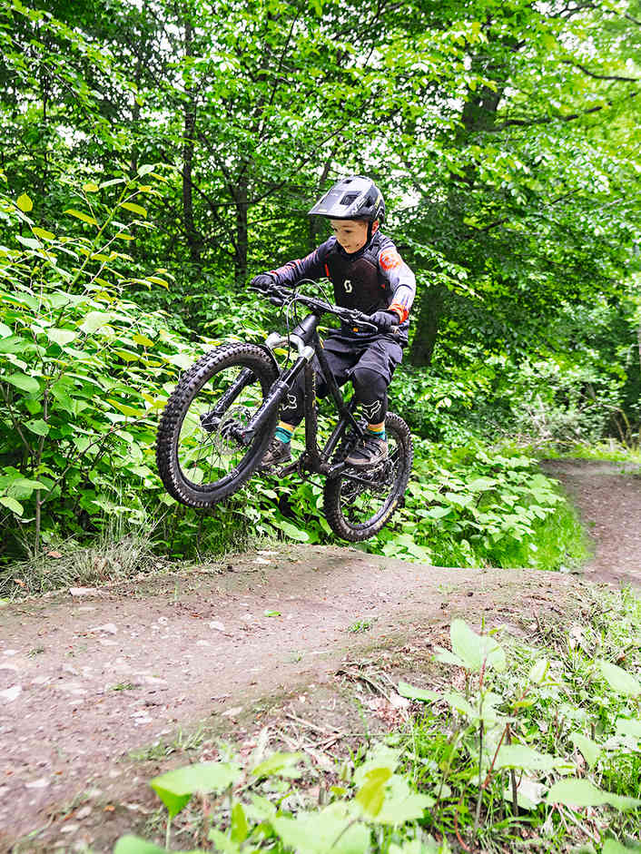Zwischen Ruhrpott & Hochsauerland - Besuch auf den Trails der Dead Pedals Society
