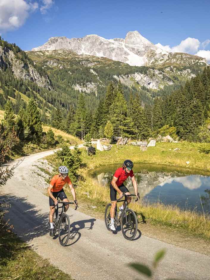 Zwischen Rennen und Group Ride