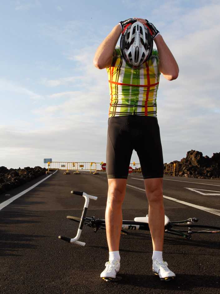 Nackenschmerzen beim Rennradfahren - was hilft?