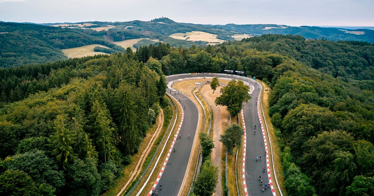 Rad am Ring Vier Solisten beim 24StundenRennen auf dem Nürburgring