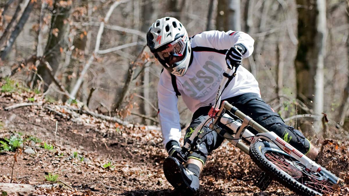 Test duel: An eye for an eye | BIKE