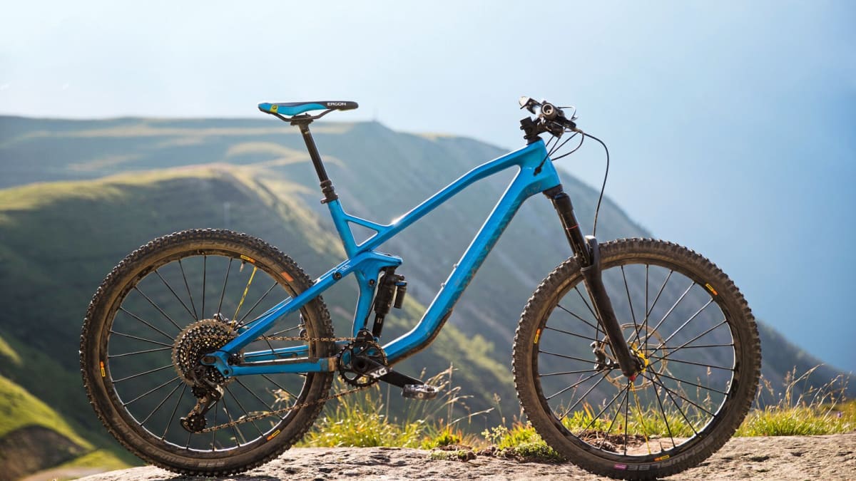 Canyon Strive CF 9.0 Race Team on test | BIKE