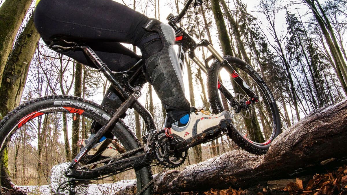 Overcoming obstacles with the MTB | BIKE