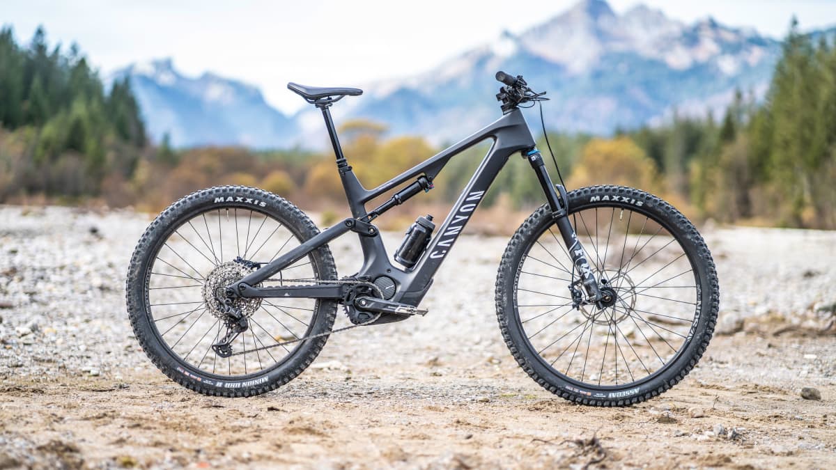 Test All Mountain EBikes 2023 Testsieger Canyon SpectralON CF8 BIKE
