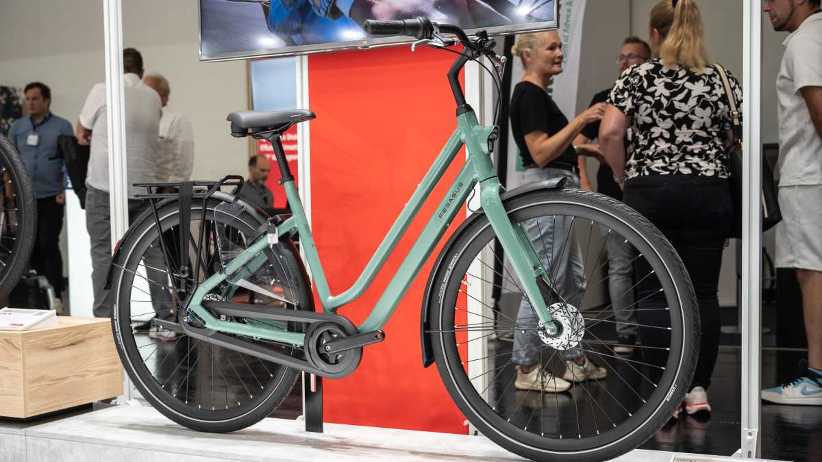 Pegasus Lucca 7: The indestructible Dutch bike, reimagined | BIKE