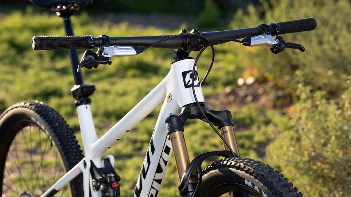 Pivot Mach 4 SL cross-country bike with brand-new feature | BIKE