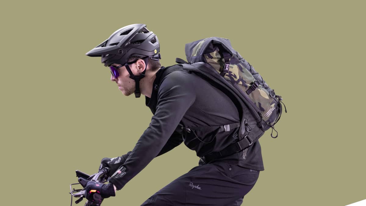Muc-Off Ride Pack: Robust MTB backpack for action-packed tours | BIKE