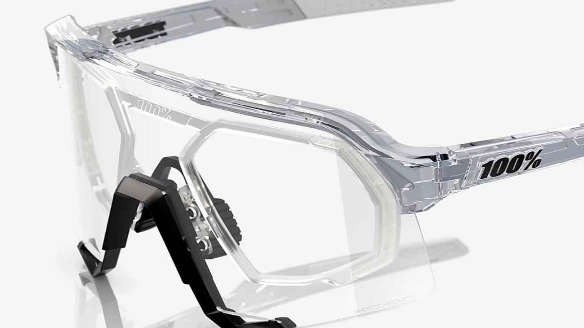 For spectacle wearers: RX Insert optical clip from 100% | BIKE