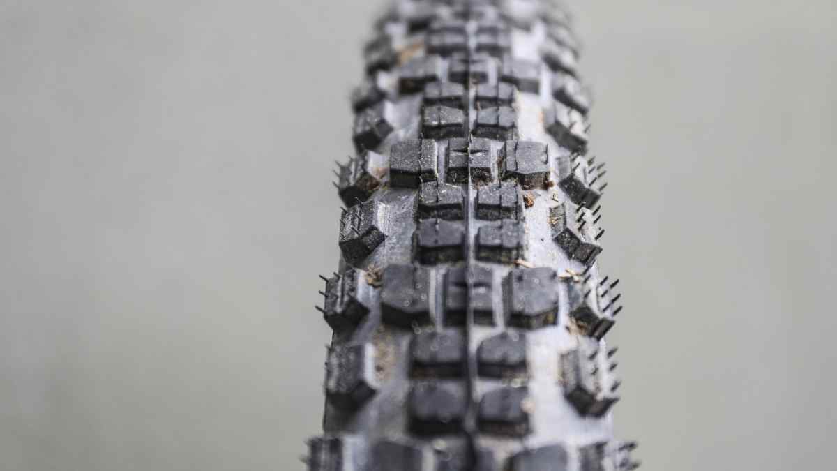 Schwalbe Johnny Watts Test