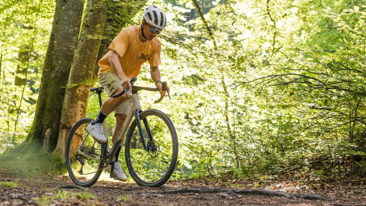 Radon Regard 7.0 im Test: spritzig auf Schotter, straff im Gelände | TOUR