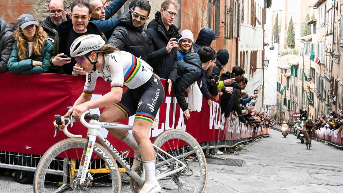 Season review: Highlights of the 2024 cycling year | TOUR